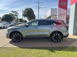 2024 Kia
Sorento GT-Line