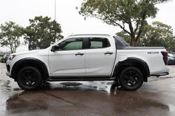 2025 Isuzu D-MAX X-TERRAIN
