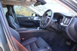 2026 Volvo XC60 Ultra B5 Dark