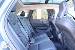 2026 Volvo XC60 Ultra B5 Dark