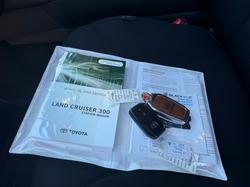 2022 Toyota LANDCRUISER GXL Black