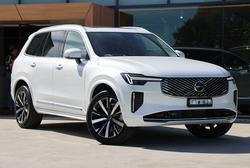 2025 Volvo XC90 Plus B5 Bright