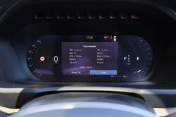 2025 Volvo XC90 Plus B5 Bright