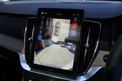 2025 Volvo XC90 Plus B5 Bright