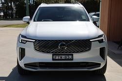 2025 Volvo XC90 Plus B5 Bright