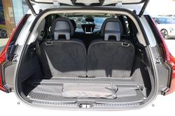 2025 Volvo XC90 Plus B5 Bright