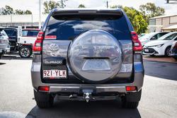 2018 Toyota
PRADO Kakadu