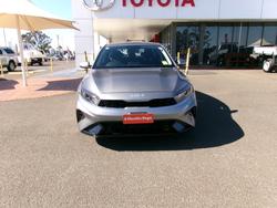 2024 Kia
CERATO MY24 Kia Cerato S Auto Hatch (DJS62G61FCC076)