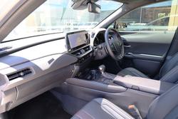 2023 Lexus UX250h UX250h F Sport 2.0L Hybrid Auto E-CVT SUV C495930 001