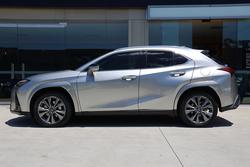 2023 Lexus UX250h UX250h F Sport 2.0L Hybrid Auto E-CVT SUV C495930 001