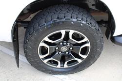 2020 Toyota Hilux SR5