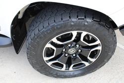 2020 Toyota Hilux SR5