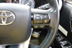 2020 Toyota Hilux SR5