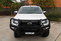 2020 Toyota Hilux SR5