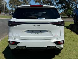 2025 Isuzu MU-X X-TERRAIN