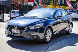 2015 MAZDA
MAZDA3