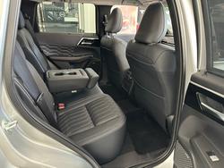2025 Mitsubishi Outlander Exceed
