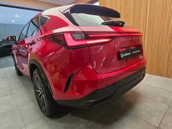 2024 Lexus NX350H Luxury 2WD