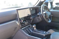 2024 Lexus
GX550 GX550 GX AWD 3.5L Petrol Automatic Wagon 5X24000 001