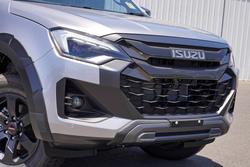 2025 Isuzu D-MAX X-TERRAIN