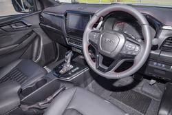 2025 Isuzu D-MAX X-TERRAIN